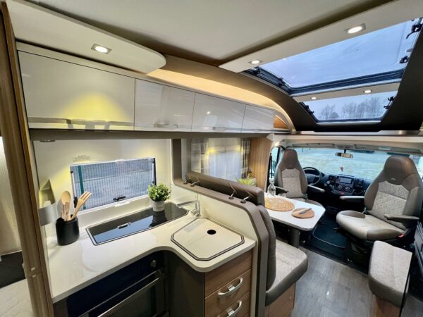 Agence de Rouen : Adria Coral + 670 SLT – Image 14