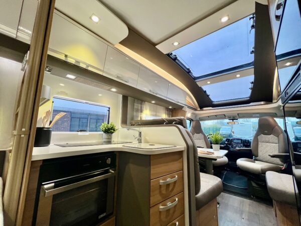 Agence de Rouen : Adria Coral + 670 SLT – Image 19