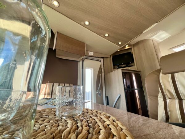 Agence de Rouen :  Burstner Ixeo Time IT 734 – Image 11