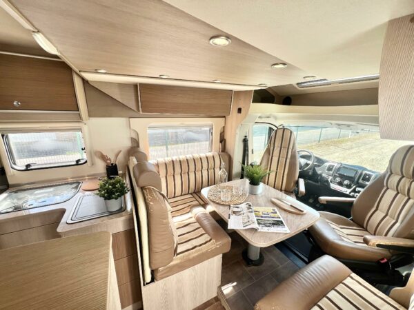 Agence de Rouen :  Burstner Ixeo Time IT 734 – Image 9