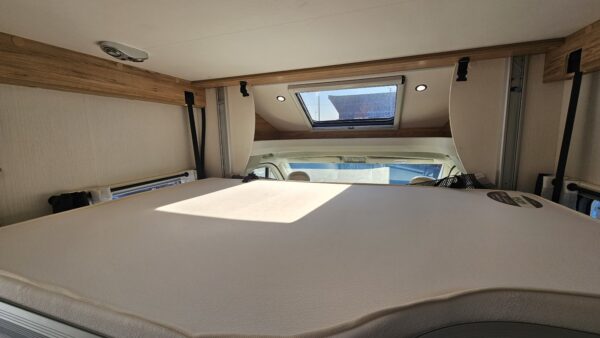 Bavaria T 726 FC Nomade – Image 18