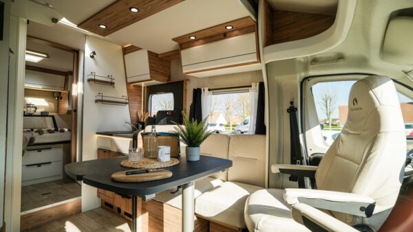Bavaria T 726 FC Nomade – Image 9