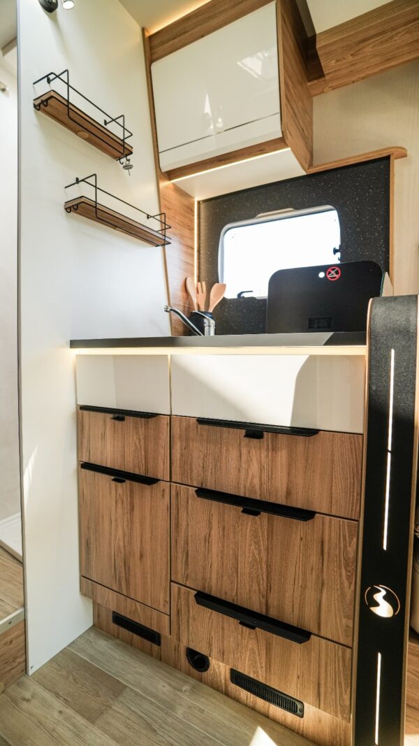 Bavaria T 726 FC Nomade – Image 15