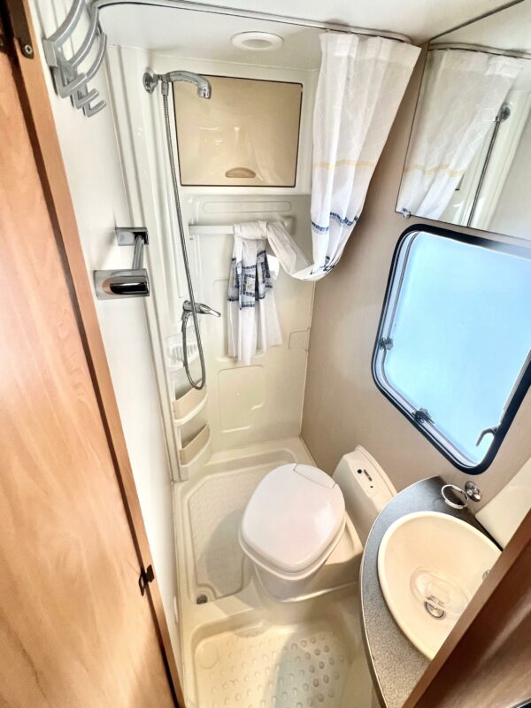 Agence de Rouen :  Benimar Sport 230 – Image 17
