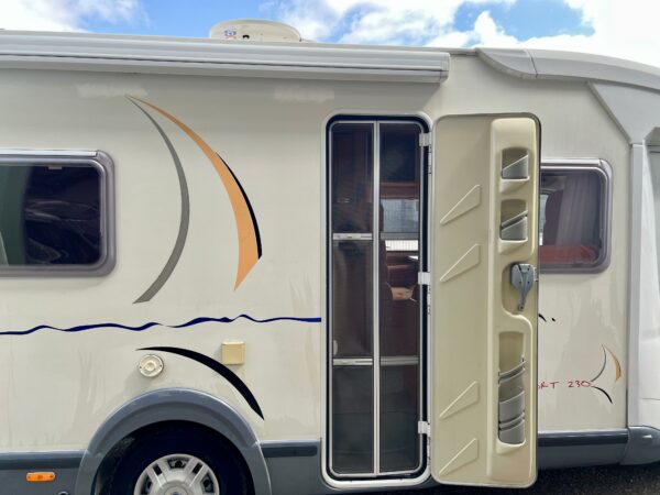 Agence de Rouen :  Benimar Sport 230 – Image 6