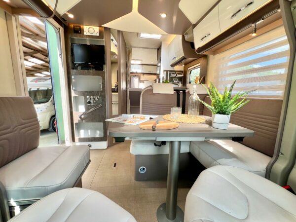 Agence de Rouen : Burstner Lyseo T690G Privilege – Image 13