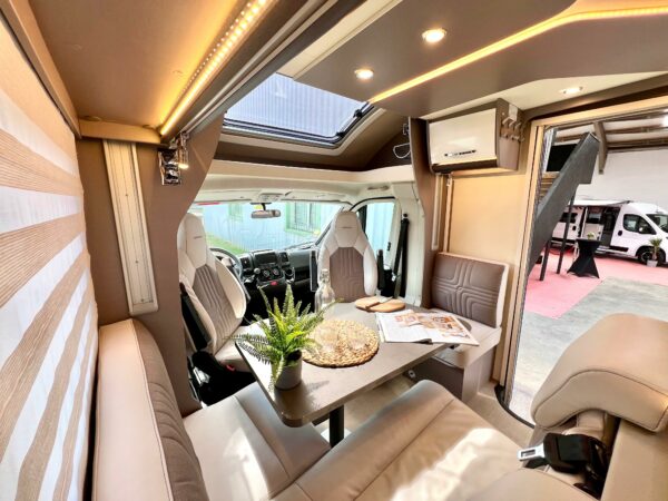 Agence de Rouen : Burstner Lyseo T690G Privilege – Image 17