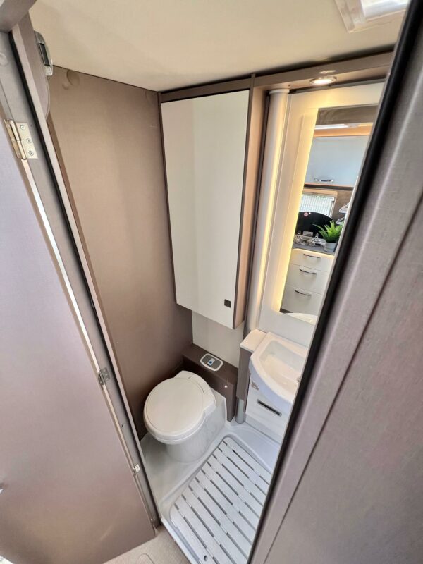Agence de Rouen : Burstner Lyseo T690G Privilege – Image 21