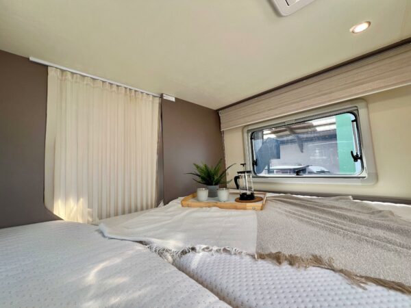 Agence de Rouen : Burstner Lyseo T690G Privilege – Image 28