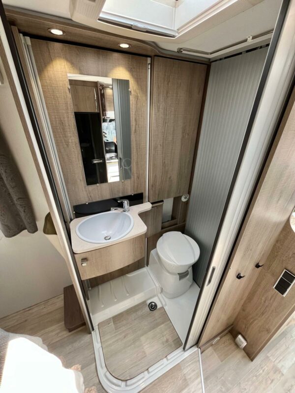 Bavaria T650 Class – Image 17