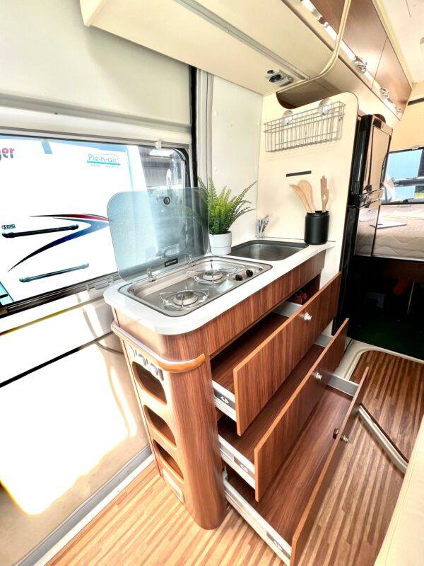 Agence de Rouen : Adria Twin 600 SPT – Image 12