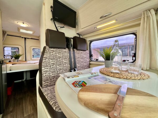 Agence de Rouen : Chausson Twist V594 – Image 12