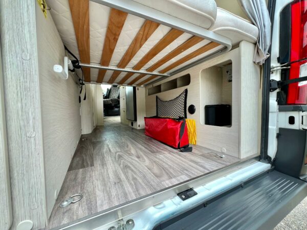 Agence de Rouen : Chausson Twist V594 – Image 18