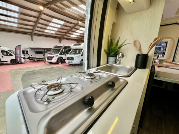 Agence de Rouen : Chausson Twist V594 – Image 10