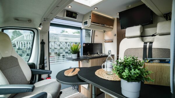 Adria Twin 600 SP – Image 10