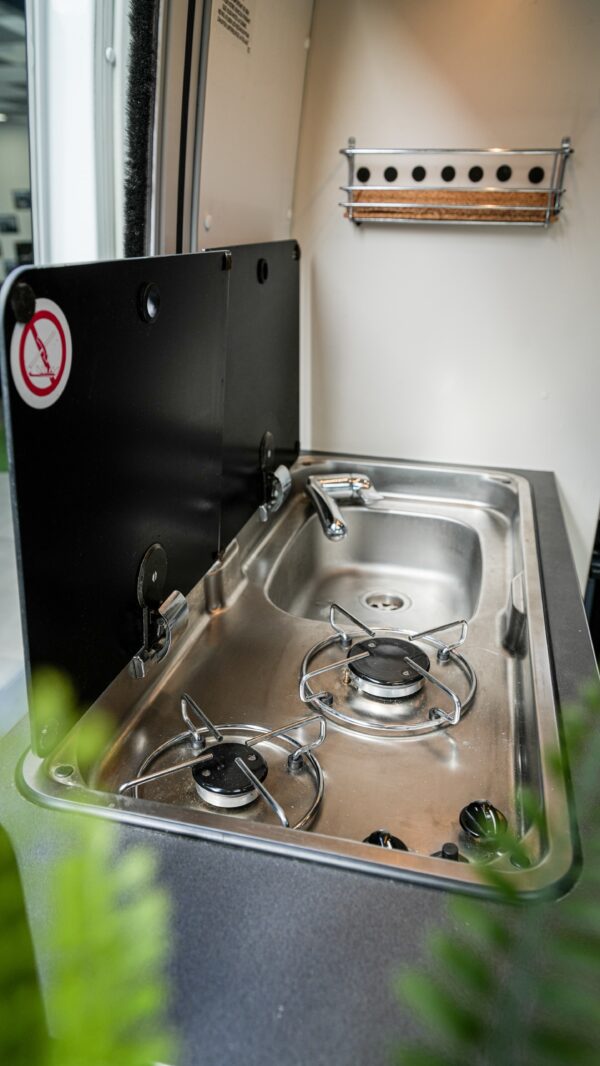 Adria Twin 600 SP – Image 11