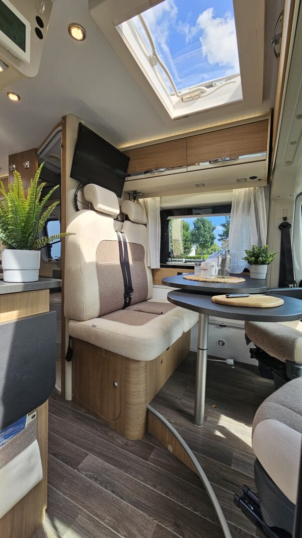 Adria Twin 600 SP – Image 19