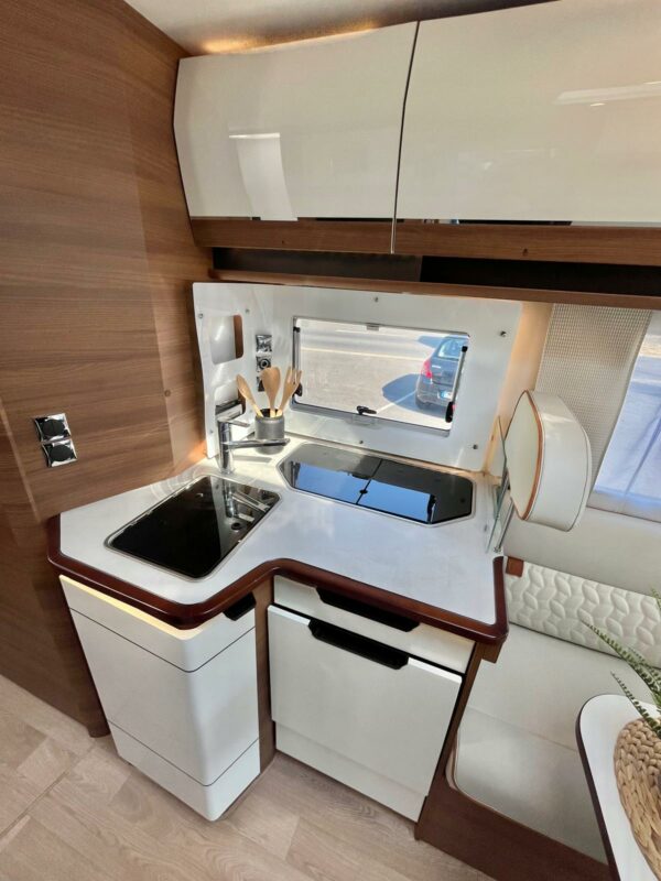 Rapido 8096 DF – Image 8