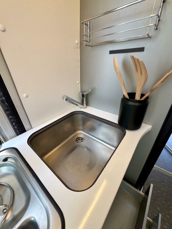 Agence de Rouen : Adria Twin 600 SPT 50TH – Image 20