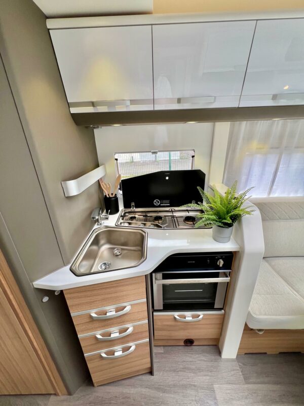 Agence de Rouen : Adria Coral 670 DC + – Image 20