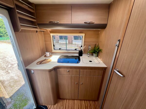 Agence de Rouen : Adria Matrix Access M 590 SG – Image 12