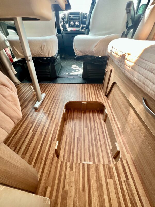 Agence de Rouen : Adria Matrix Access M 590 SG – Image 17