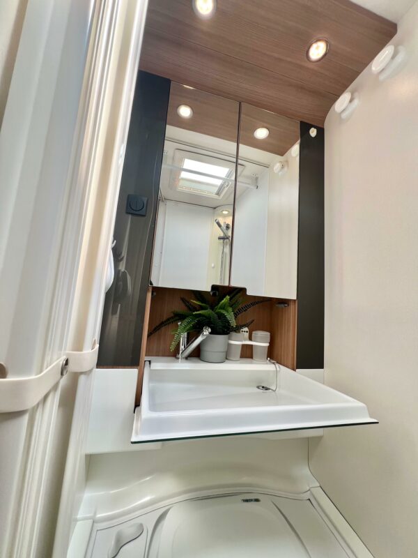 Agence de Rouen : Adria Matrix Access M 590 SG – Image 20