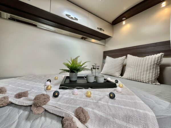Benimar Tessoro UP 440 – Image 18