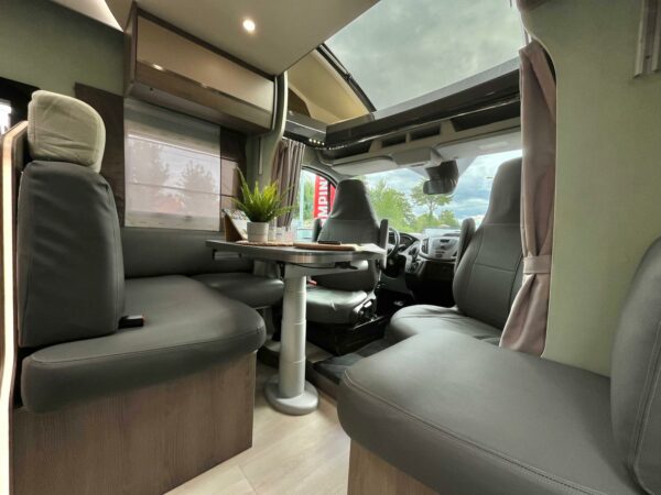 Challenger 358 EB Graphite Edition – Image 8