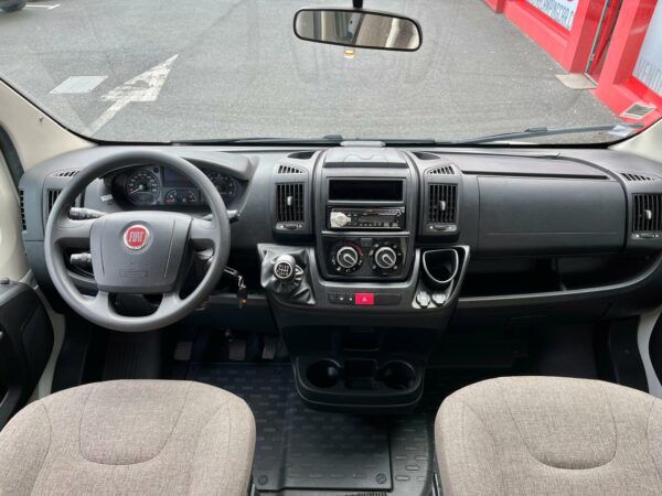 Burstner BREVIO T 646 – Image 13