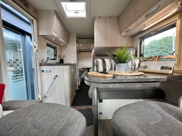 Burstner BREVIO T 646 – Image 14