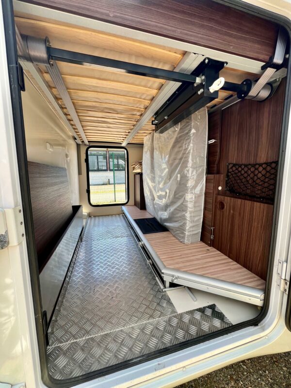 Agence de Rouen : Benimar Tessoro 440 Up – Image 23
