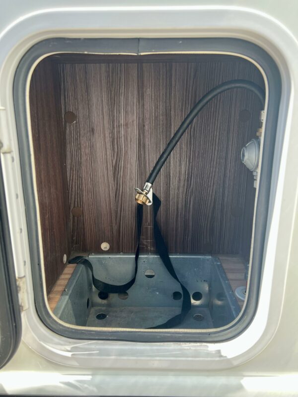 Agence de Rouen : Benimar Tessoro 440 Up – Image 25
