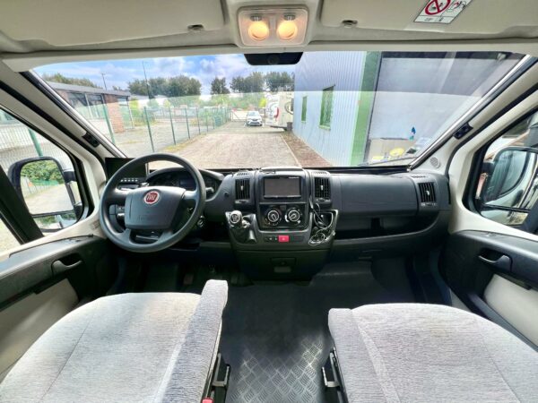 Agence de Rouen : Campérêve Magellan 540 – Image 6
