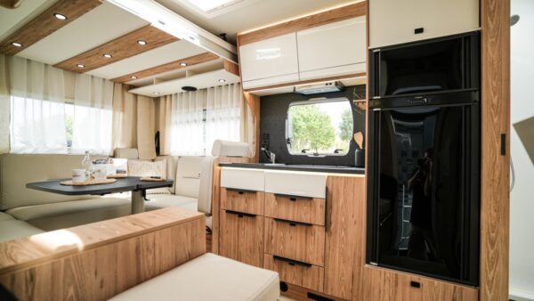 Bavaria T 696 U – Image 9