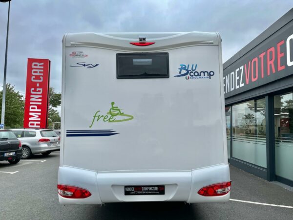BluCamp Sky Free aménagé PMR – Image 7