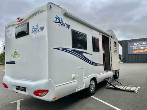 BluCamp Sky Free aménagé PMR – Image 8