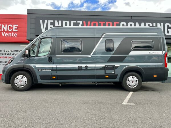 ADRIA TWIN SUPREME 640 SLB – Image 5