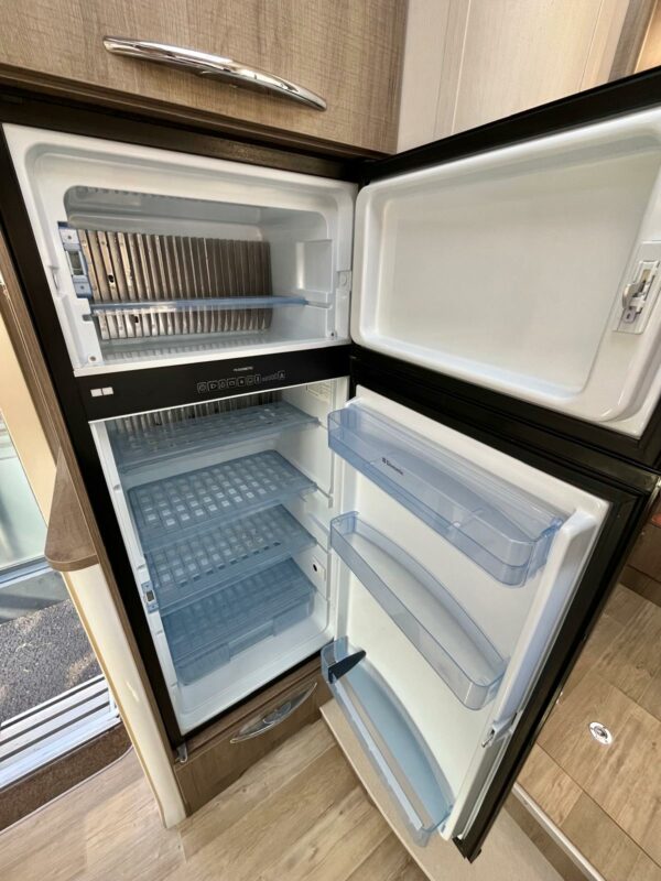 Bavaria T 746 Style – Image 21