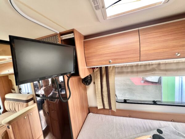 Agence de Rouen :  Burstner Ixeo IT 664 – Image 19