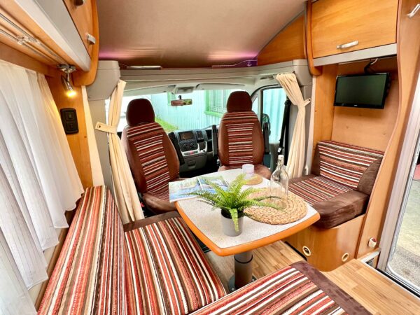 Agence de Rouen:  Eura Mobil Terrestra T 670 SB – Image 12