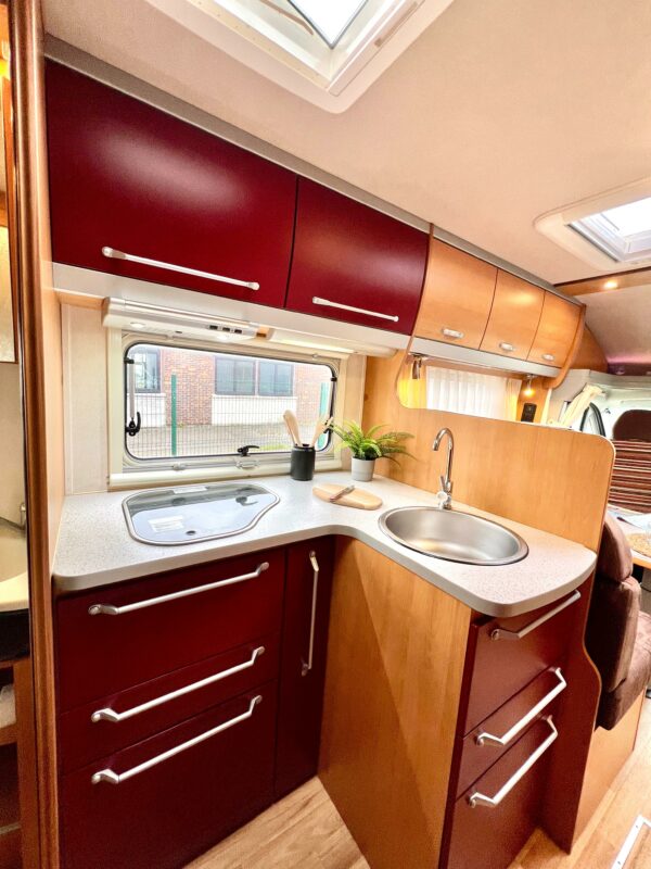 Agence de Rouen:  Eura Mobil Terrestra T 670 SB – Image 14