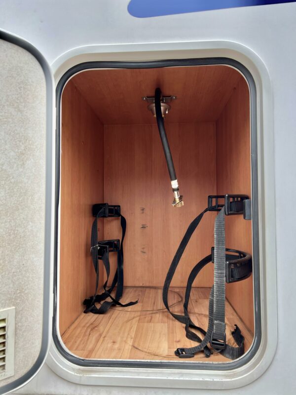 Agence de Rouen:  Eura Mobil Terrestra T 670 SB – Image 35
