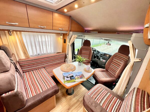 Agence de Rouen:  Eura Mobil Terrestra T 670 SB – Image 10