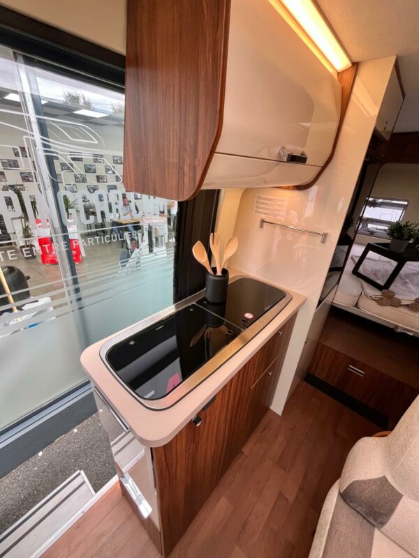 Karmann Mobil Davis 590 Glam – Image 12