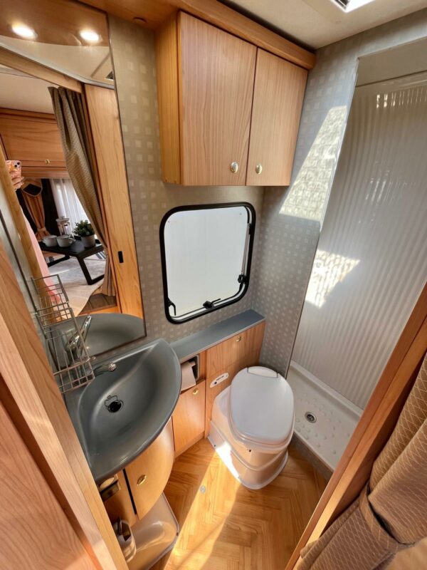 Burstner Solano T 630 – Image 17