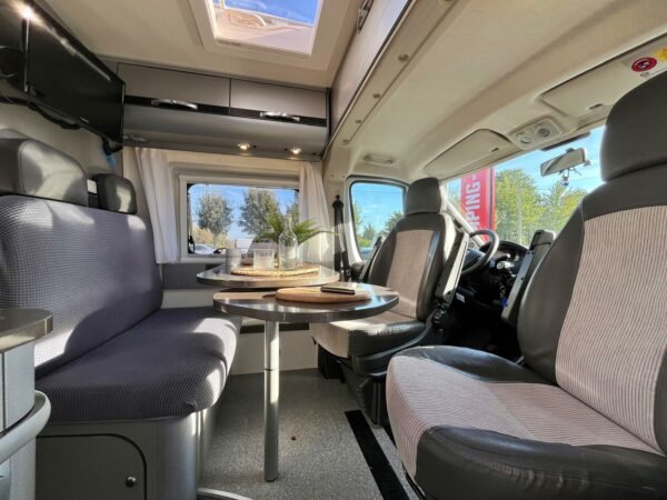 Adria TWIN 600 SP – Image 8
