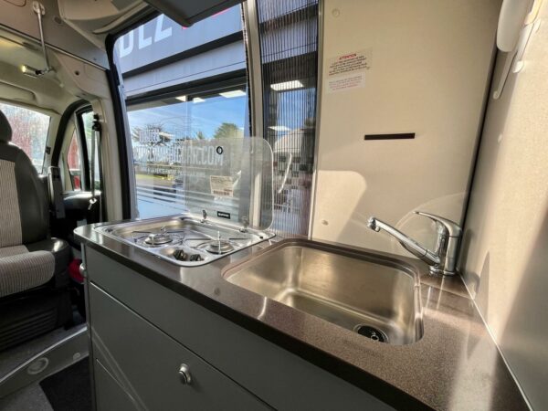 Adria TWIN 600 SP – Image 12