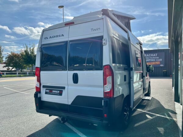 Adria Twin 600 SPB SPORTS – Image 4