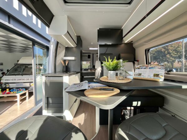 Adria Twin 600 SPB SPORTS – Image 10